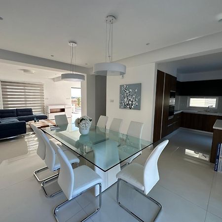 Valerian Palm Villas - Napa'S Secret Escape Ayia Napa Ngoại thất bức ảnh
